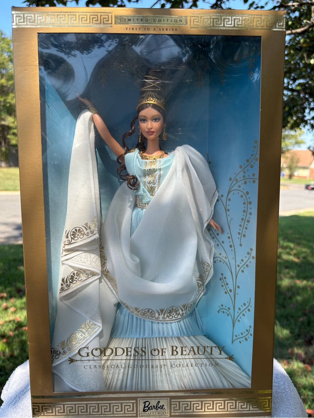 2000 Goddess of Beauty Barbie Limited Edition NRFB #27286